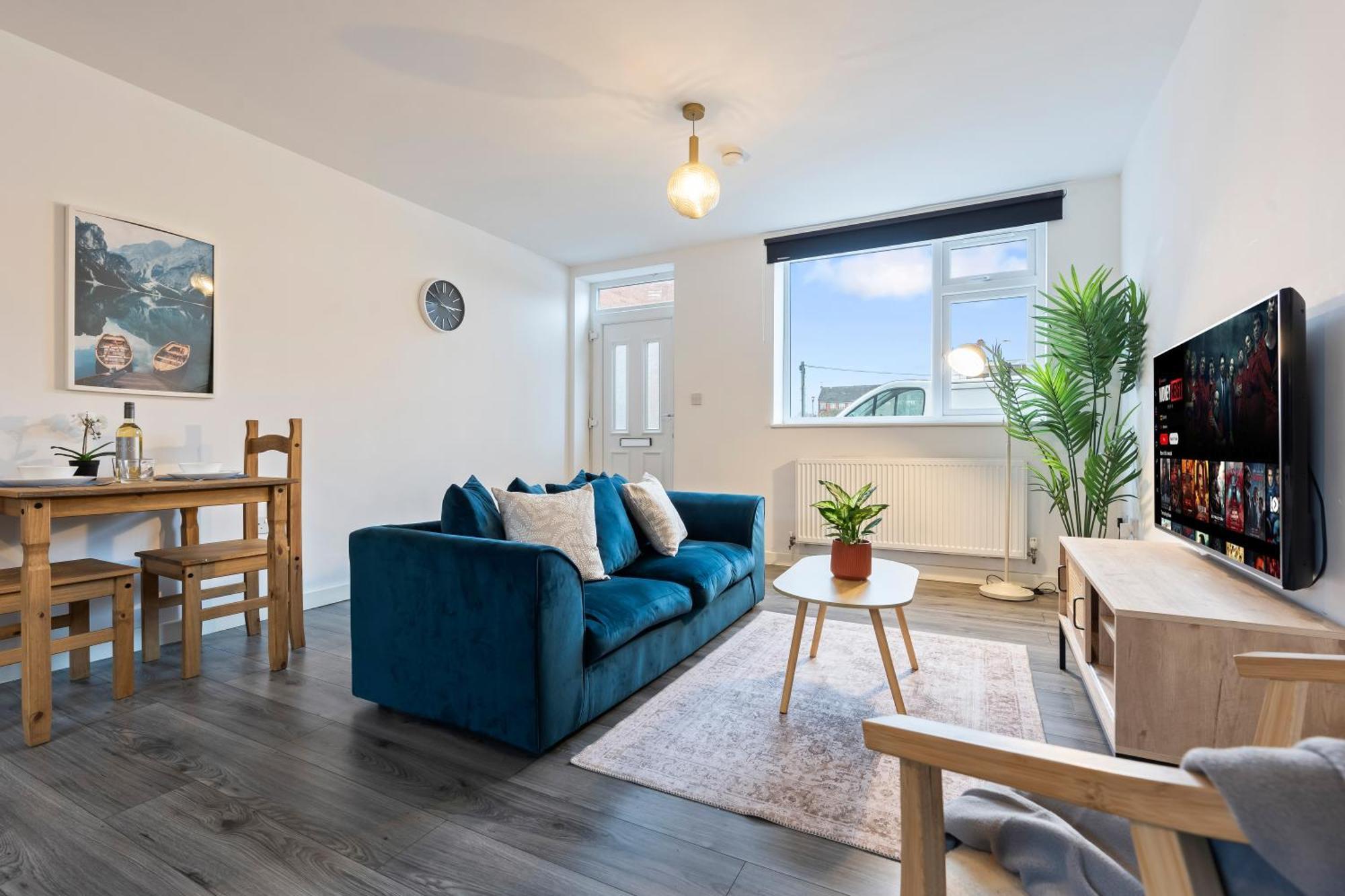 Stylish New Apartment - Free Wifi & Netflix - Top Rated - 3Mh Cradley Heath Екстериор снимка
