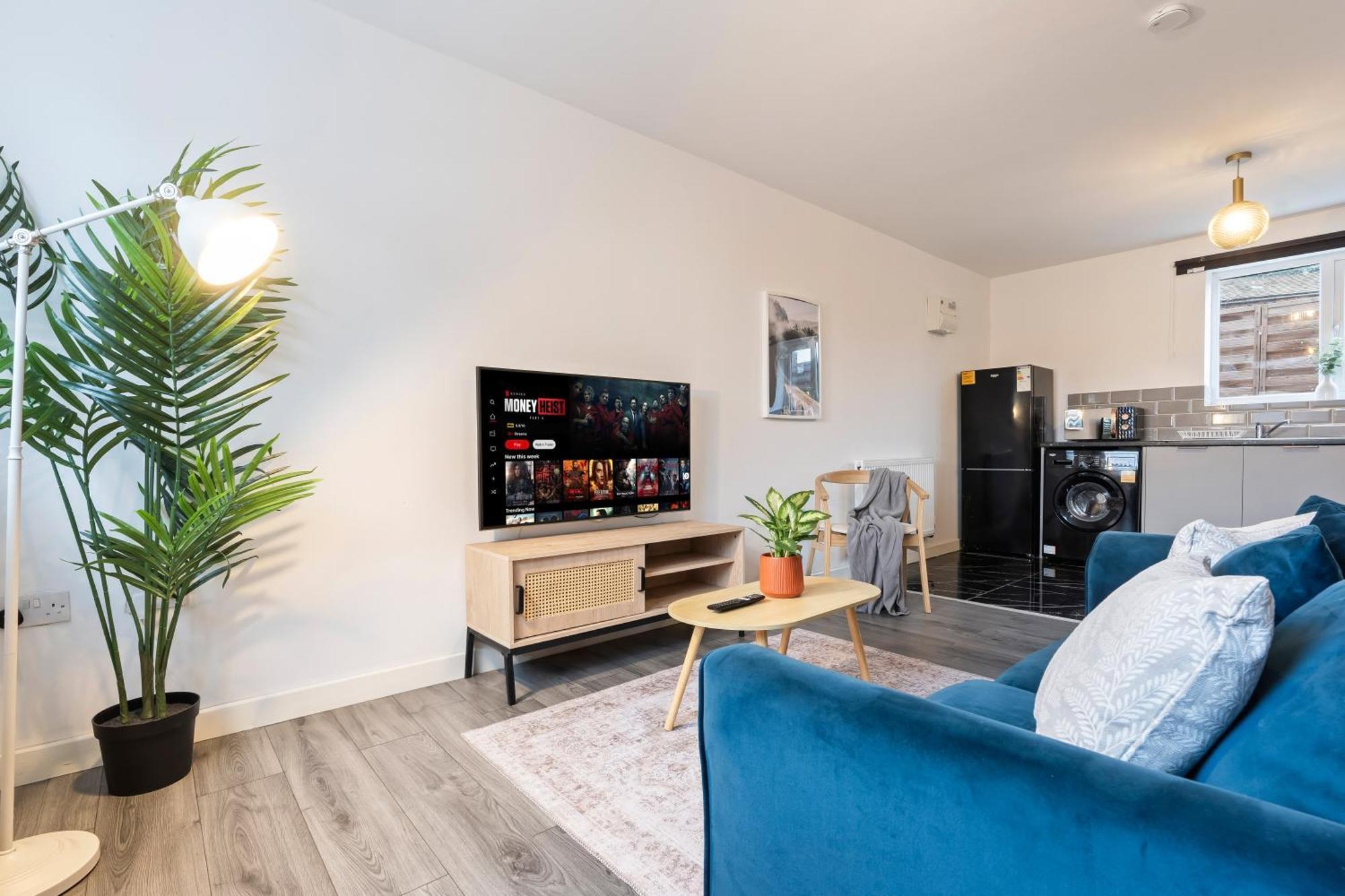 Stylish New Apartment - Free Wifi & Netflix - Top Rated - 3Mh Cradley Heath Екстериор снимка