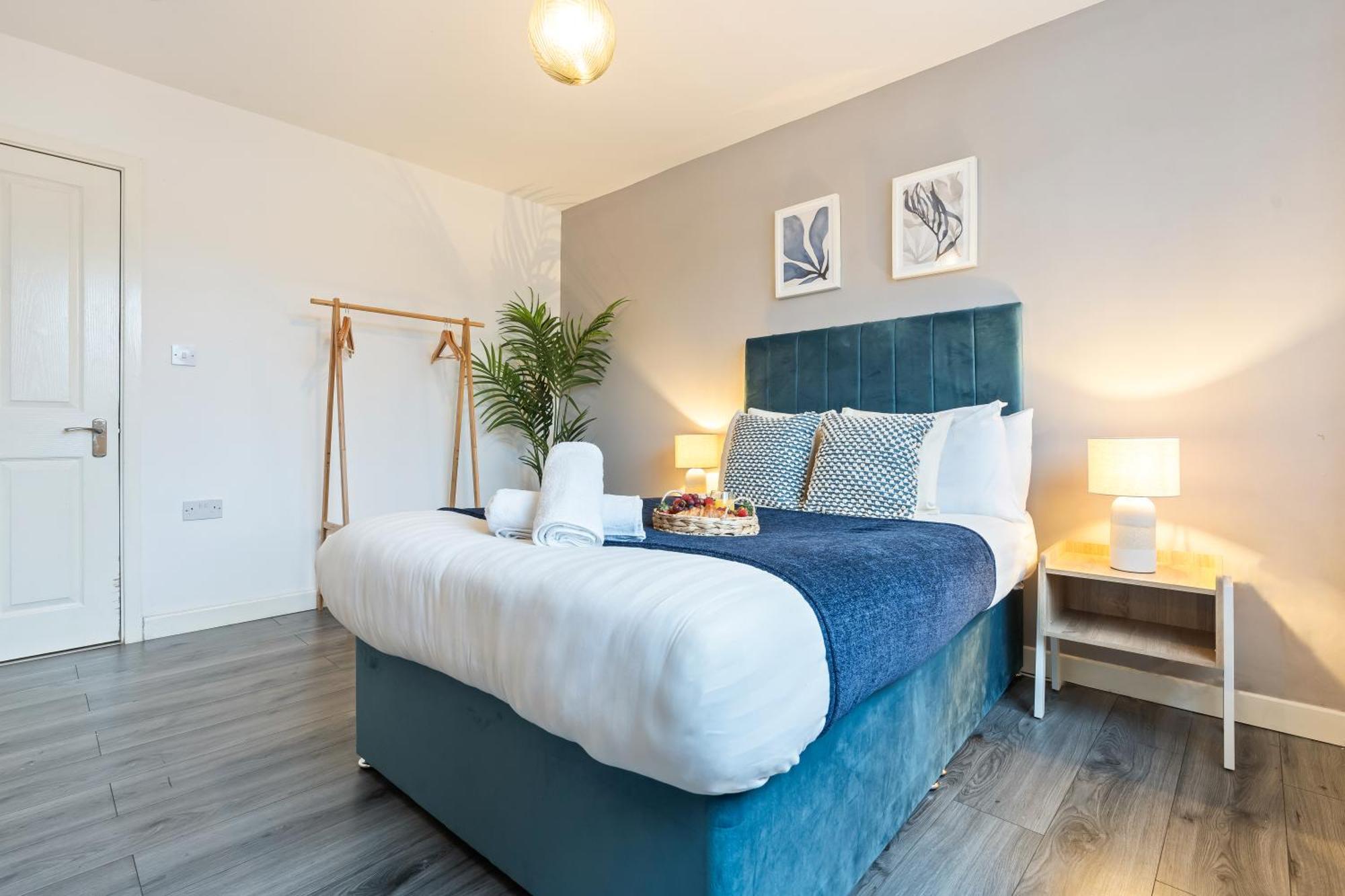 Stylish New Apartment - Free Wifi & Netflix - Top Rated - 3Mh Cradley Heath Екстериор снимка