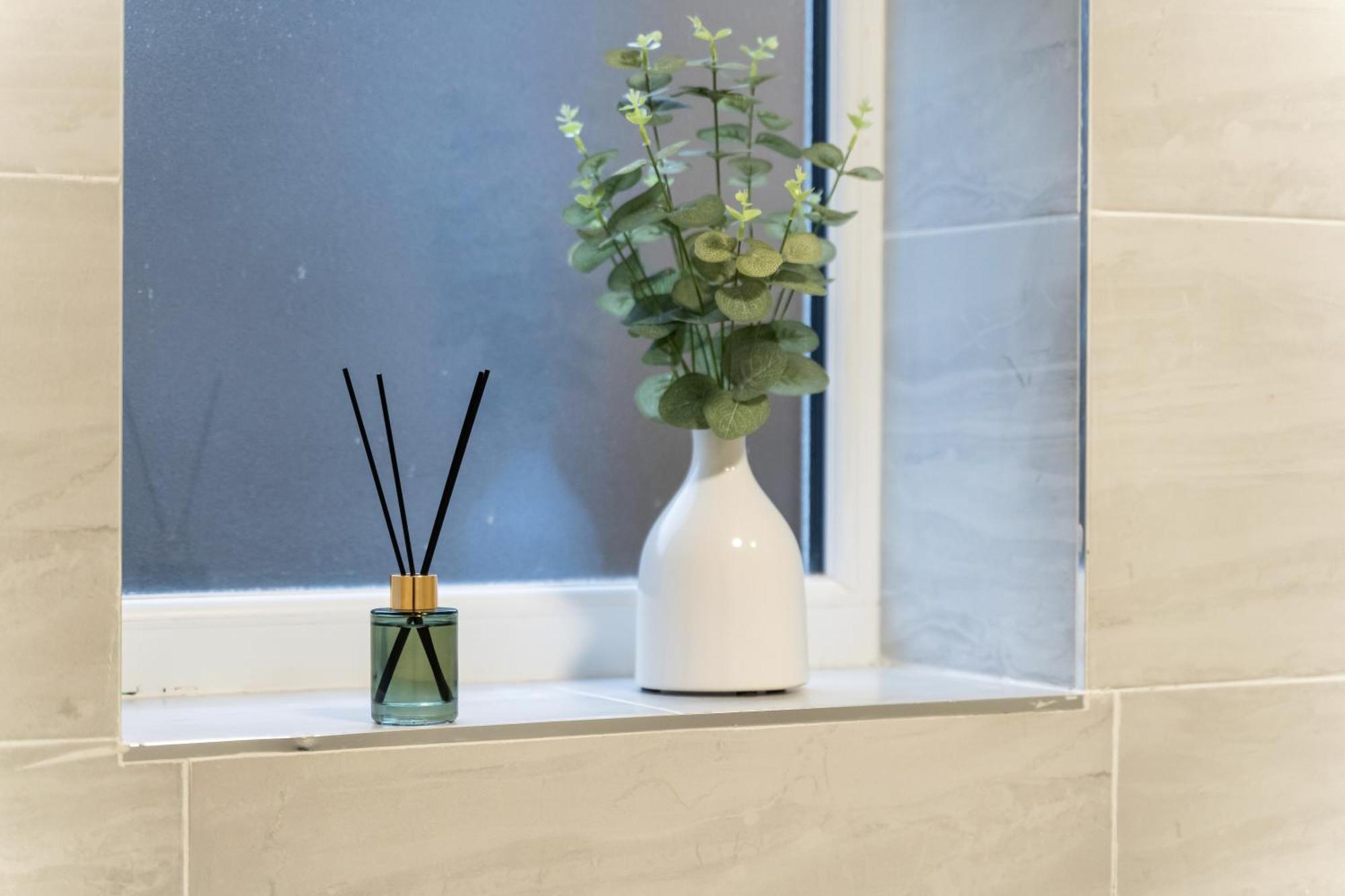Stylish New Apartment - Free Wifi & Netflix - Top Rated - 3Mh Cradley Heath Екстериор снимка